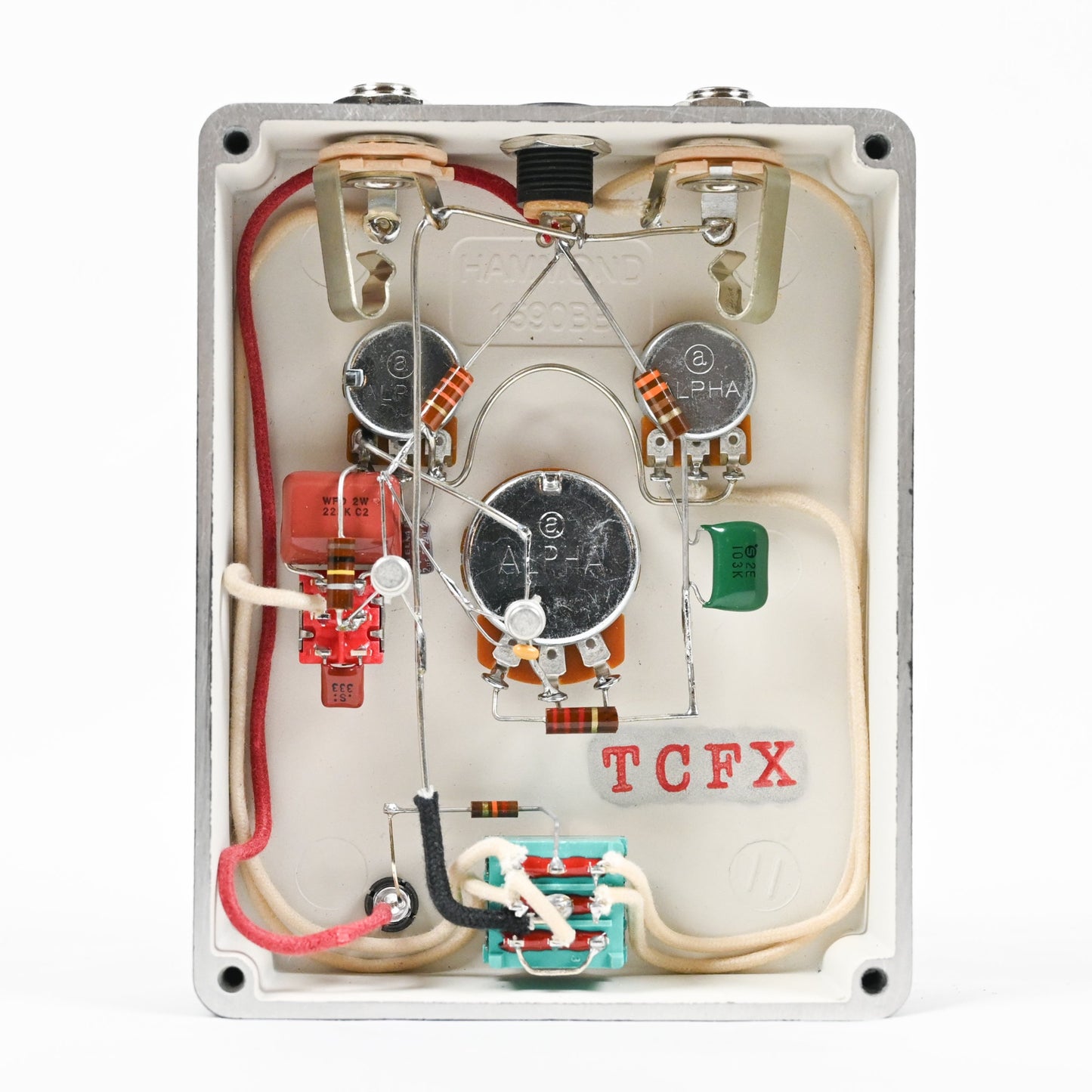 əˈlo͞osiv №11 - Silicon Fuzz - Point-to-Point (p2p)