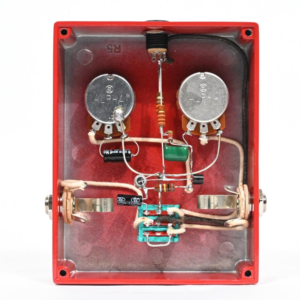 əˈlo͞osiv №4 - Silicon Fuzz - Point-to-Point (p2p)