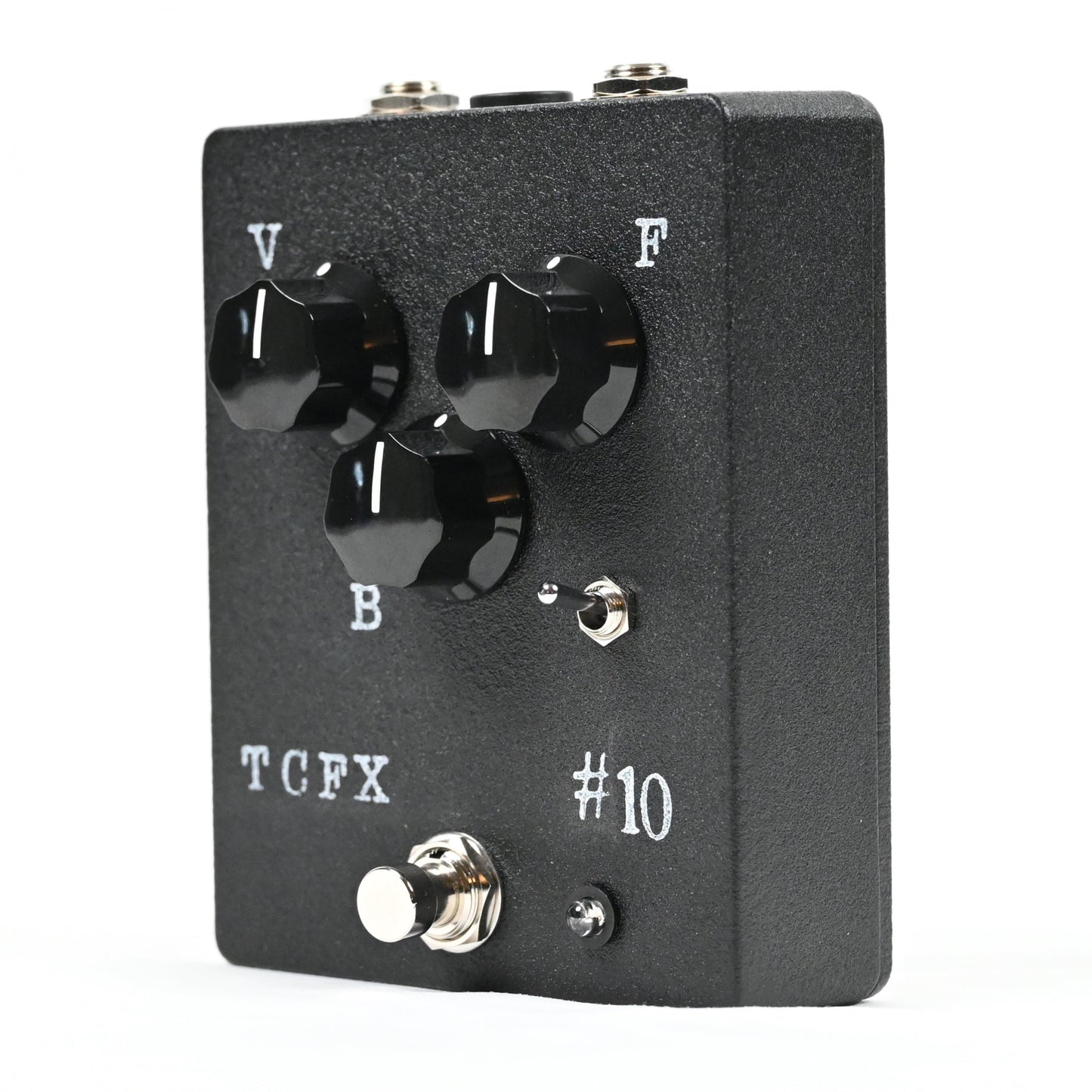 əˈlo͞osiv №10 - Silicon Fuzz - Point-to-Point (p2p)