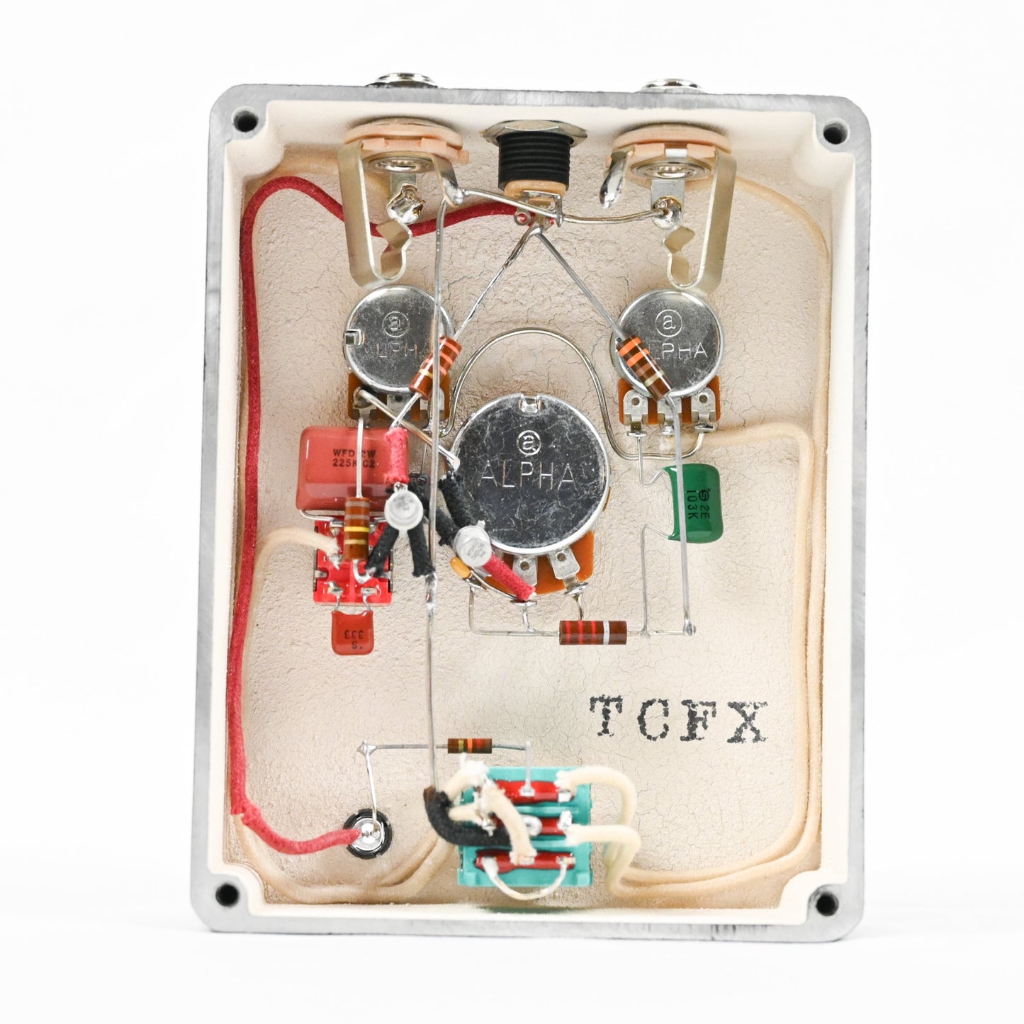 əˈlo͞osiv №10 - Silicon Fuzz - Point-to-Point (p2p)